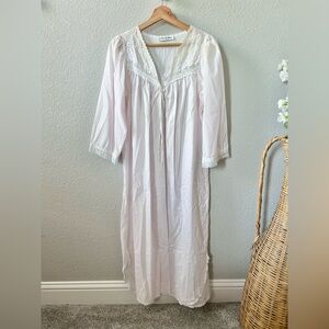Vintage 80's Christian Dior Vintage Nightgown with Lace Details